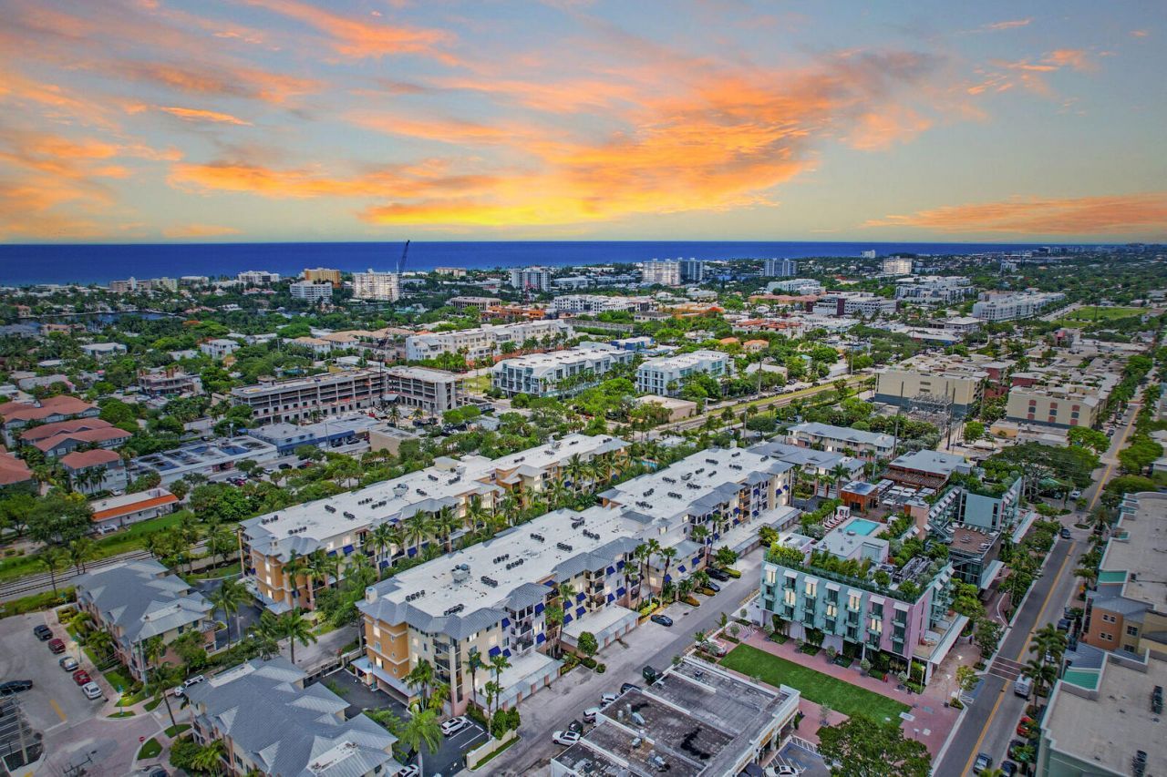 255 NE 3rd Avenue, Unit 2-407, Delray Beach, FL 33444 Photo