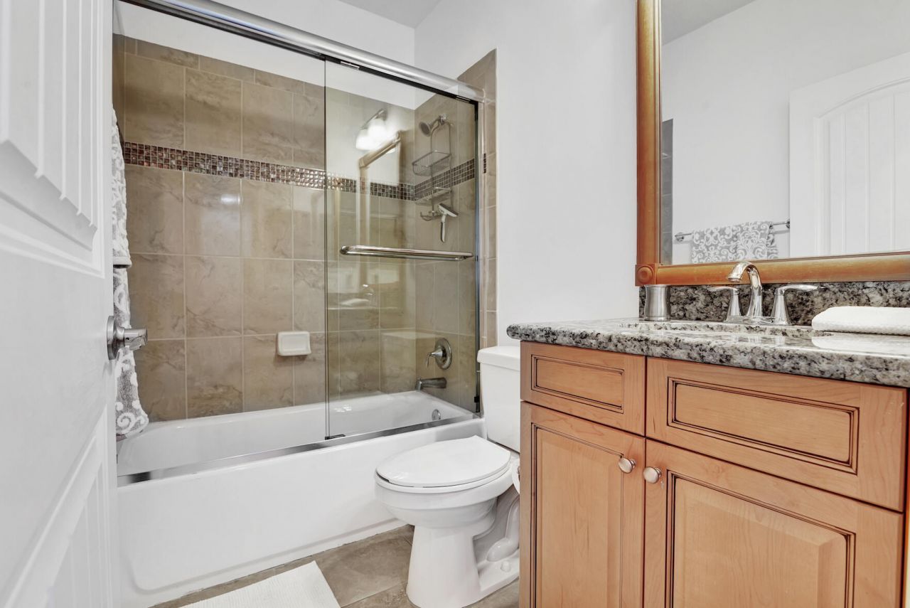 861 S Ocean Boulevard, Pompano Beach, FL 33062 Photo