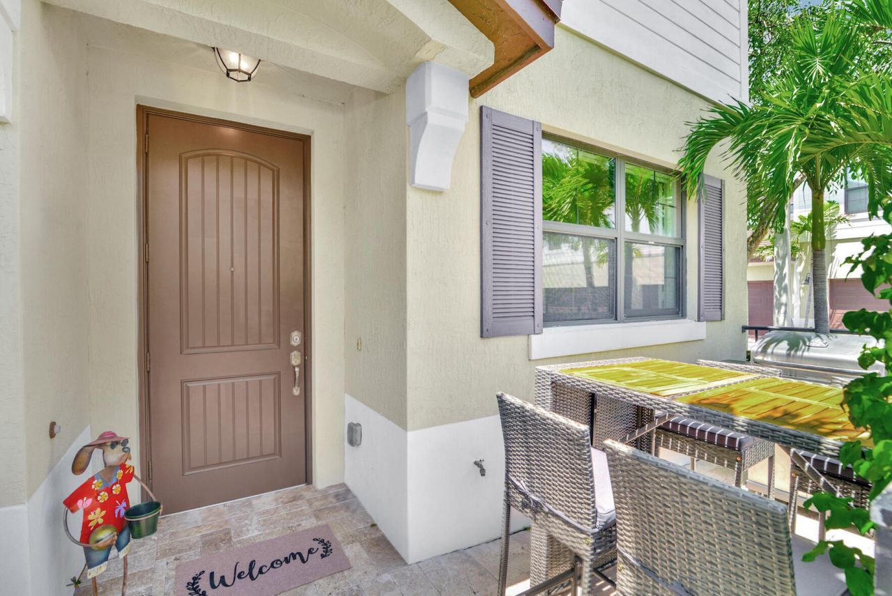 861 S Ocean Boulevard, Pompano Beach, FL 33062 Photo