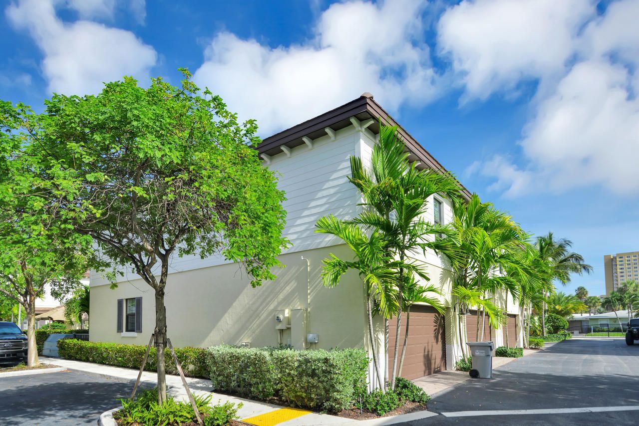 861 S Ocean Boulevard, Pompano Beach, FL 33062 Photo