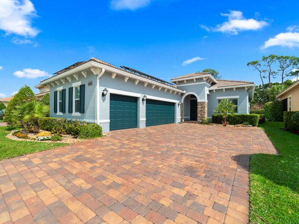 10891 SW Visconti Way, Port St. Lucie, FL 34986