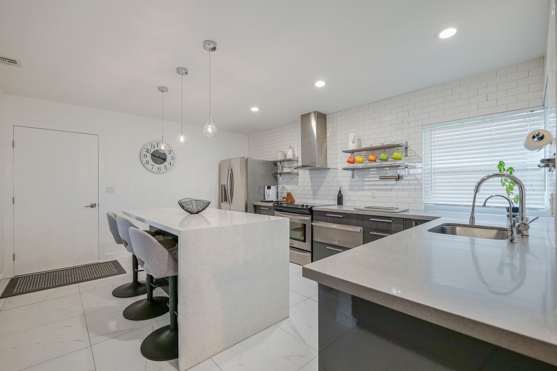 5533 Constant Spring Terrace, Unit 217, Lauderhill, FL 33319 Photo