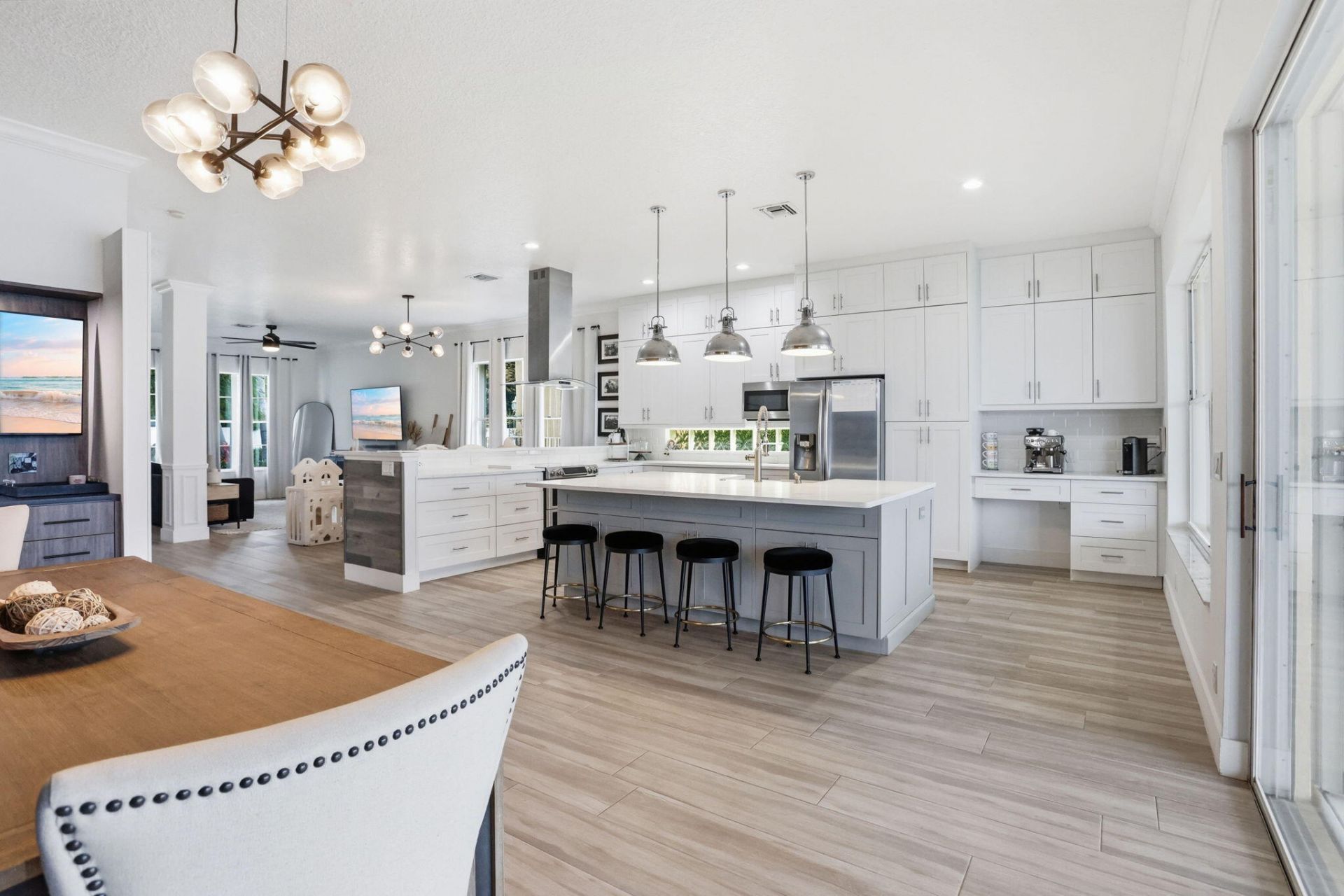 7121 Catalina Isle Drive, Lake Worth, FL 33467 Photo