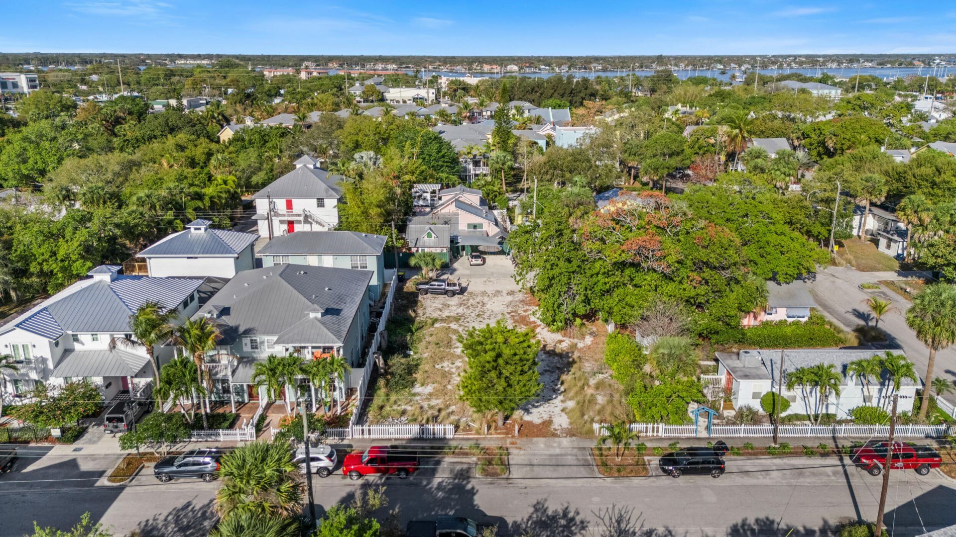 506 SW Camden Avenue, Stuart, FL 34994 Photo