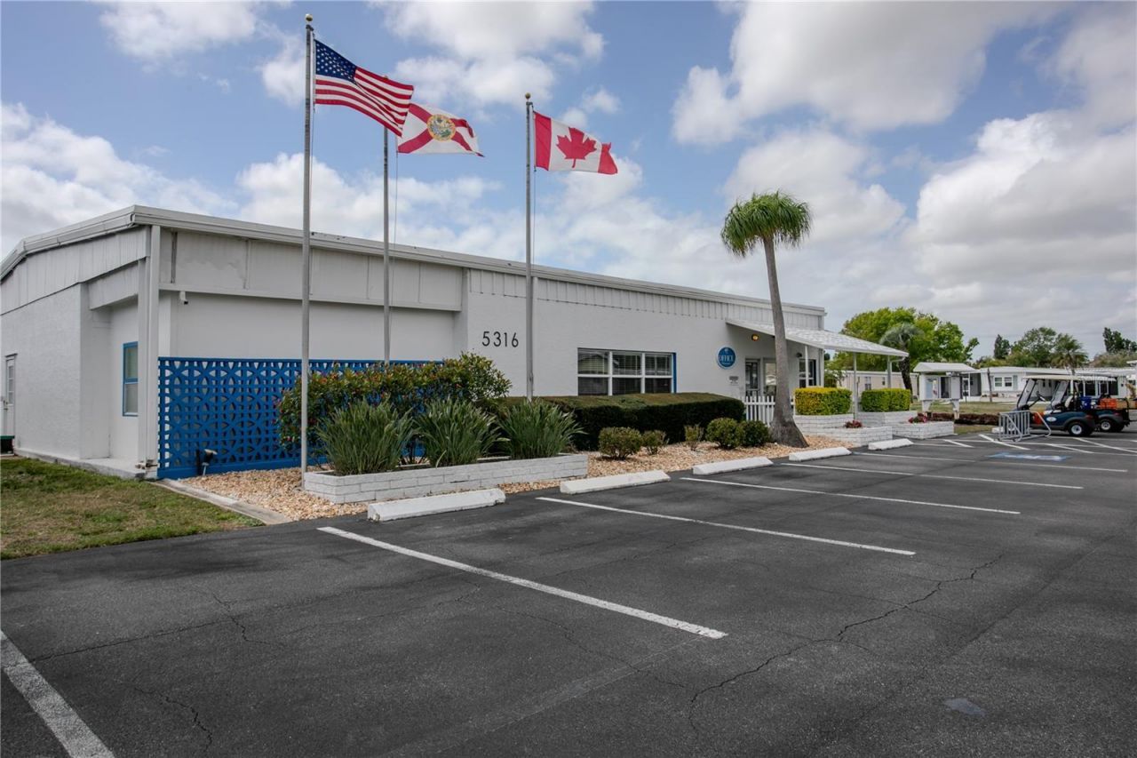 5316 53rd Avenue E, Unit E10, Bradenton, FL 34203 Photo