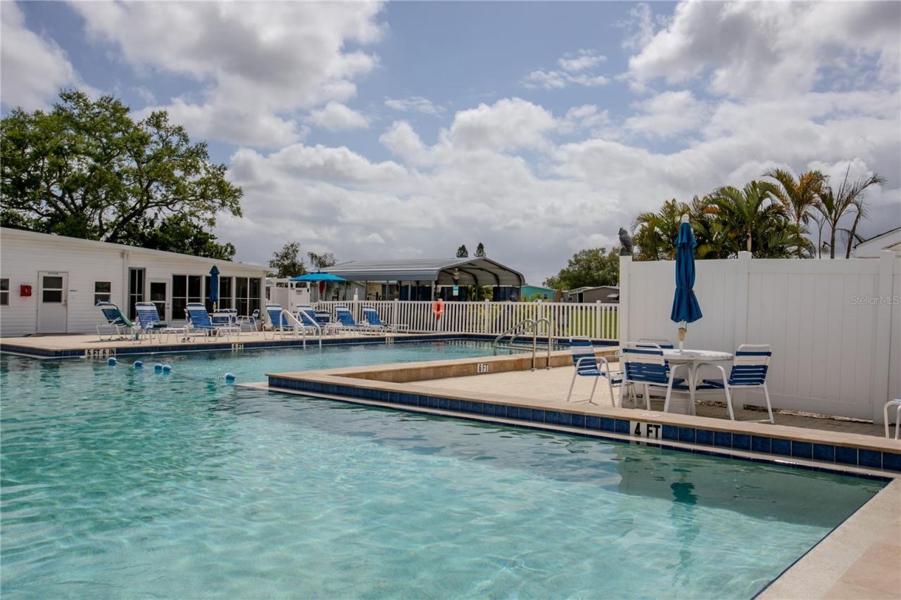 5316 53rd Avenue E, Unit E10, Bradenton, FL 34203 Photo