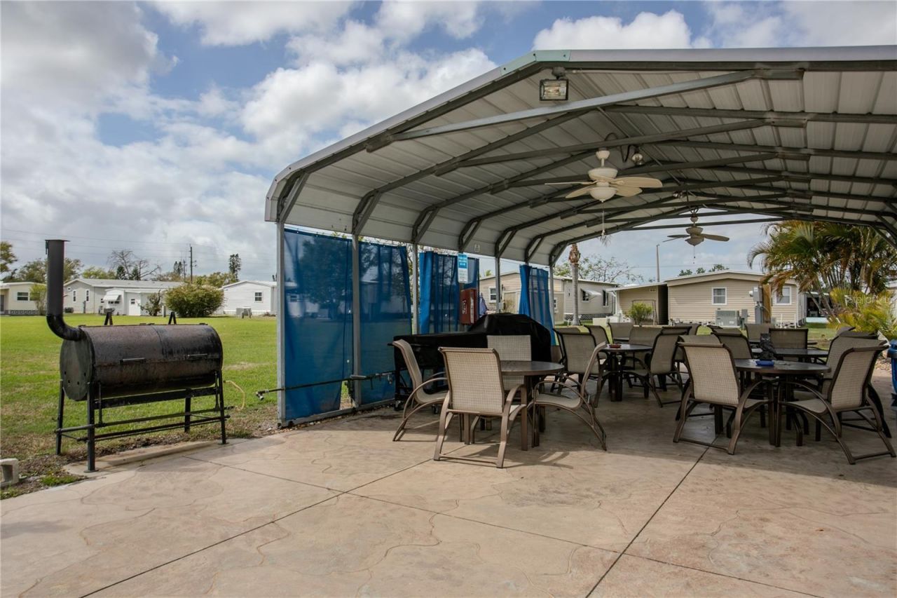 5316 53rd Avenue E, Unit E10, Bradenton, FL 34203 Photo