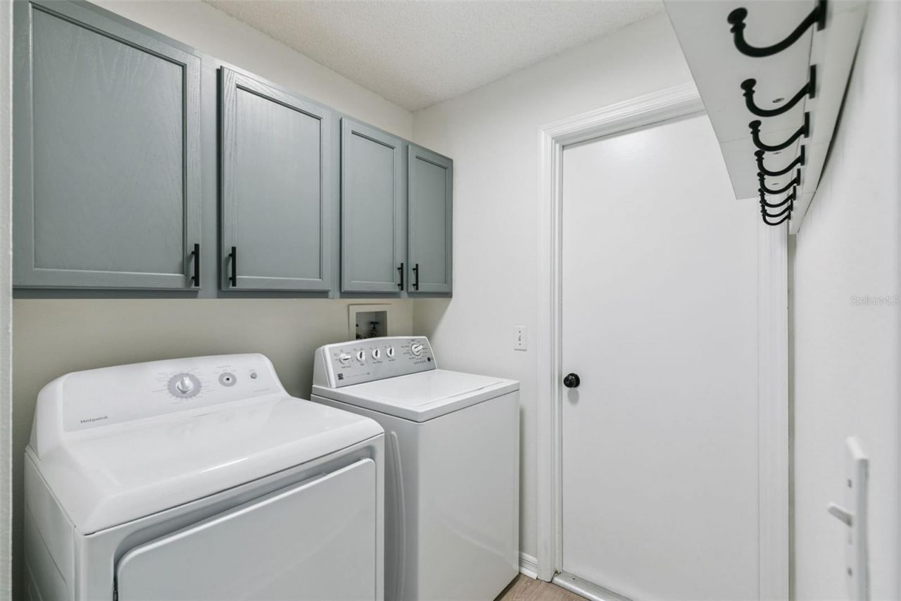 4210 Iveyglen Avenue , Orlando, FL 32826 Photo