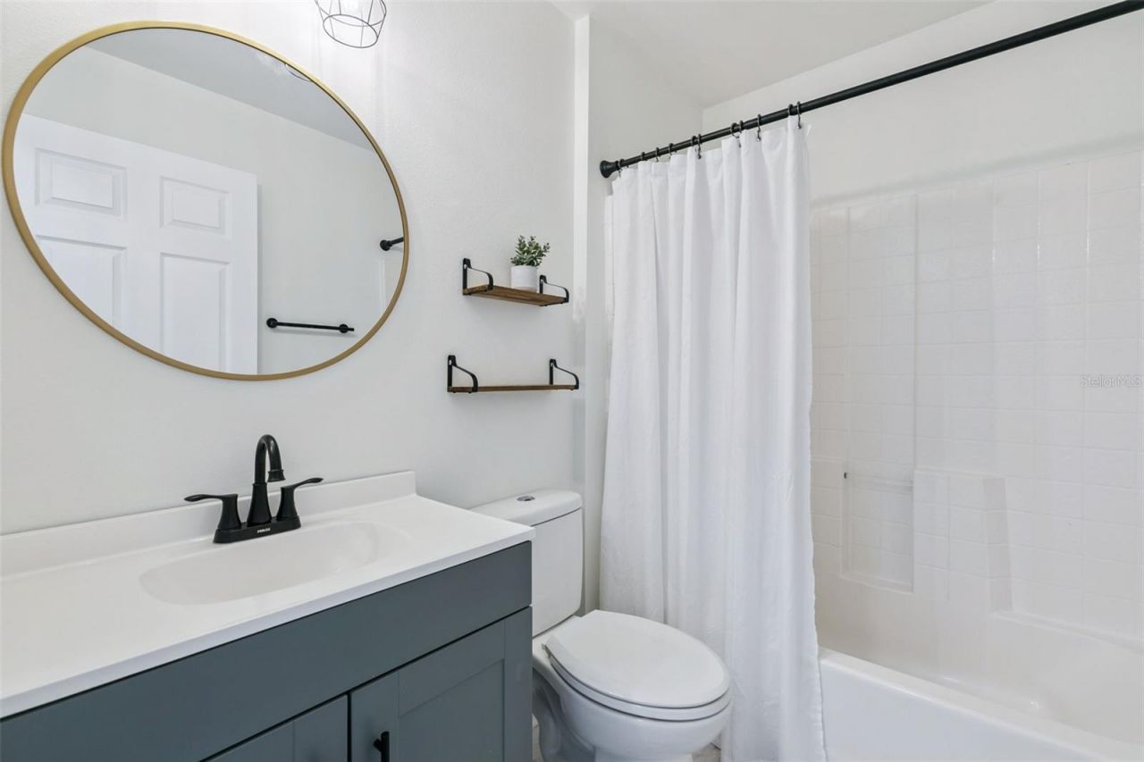 4210 Iveyglen Avenue , Orlando, FL 32826 Photo