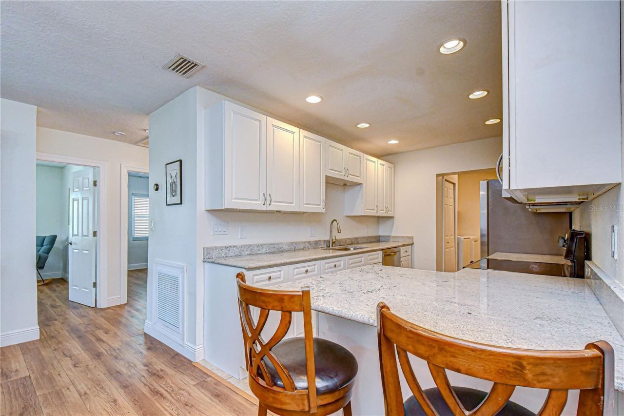 4712 W Tambay Avenue, Tampa, FL 33611 Photo