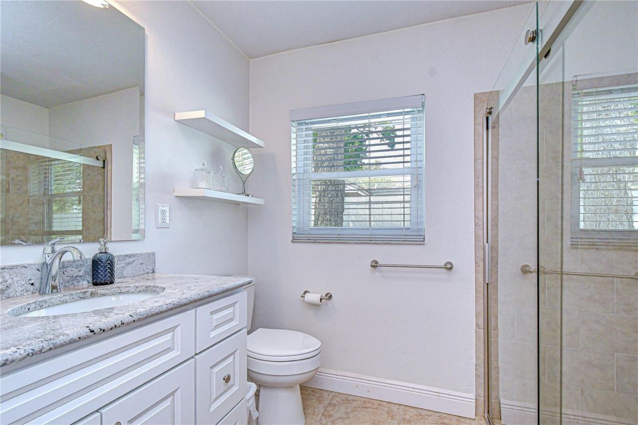 4712 W Tambay Avenue, Tampa, FL 33611 Photo
