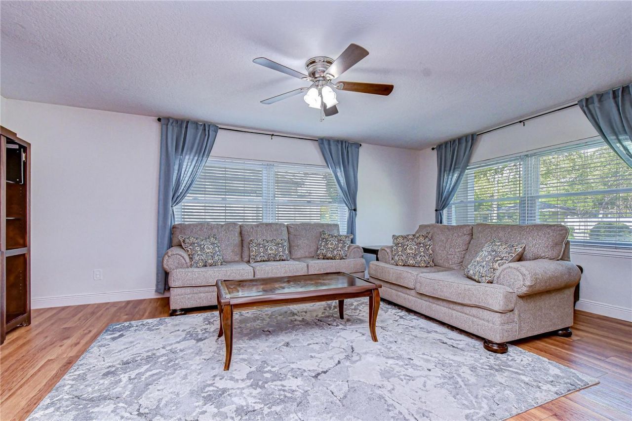4712 W Tambay Avenue, Tampa, FL 33611 Photo