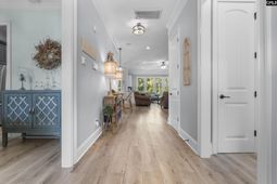 102 Longford Court photo 4