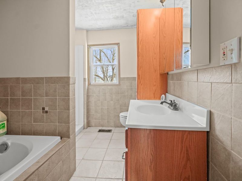 716 Ohio 302 , Ashland, OH 44805 Photo 14