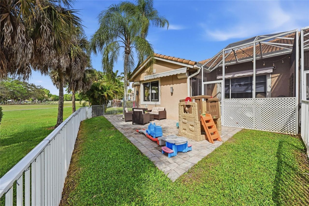 1166 SW 158th Way, Unit 4-6, Pembroke Pines, FL 33027 Photo