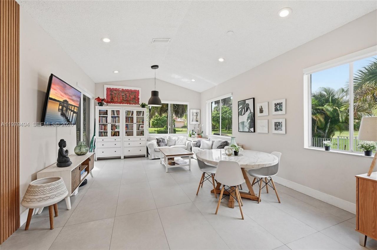 1166 SW 158th Way, Unit 4-6, Pembroke Pines, FL 33027 Photo