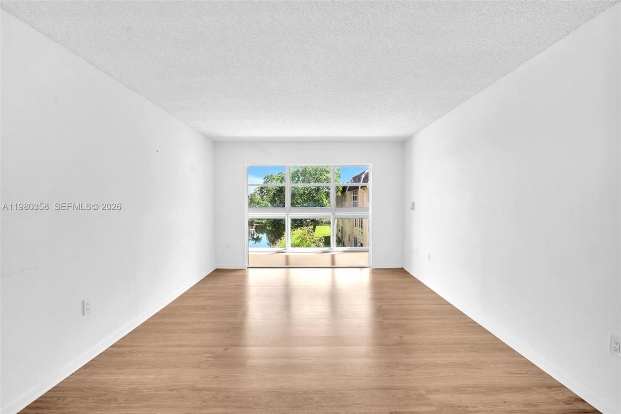 2720 N Pine Island Rd , Unit 306, Sunrise, FL 33322 Photo