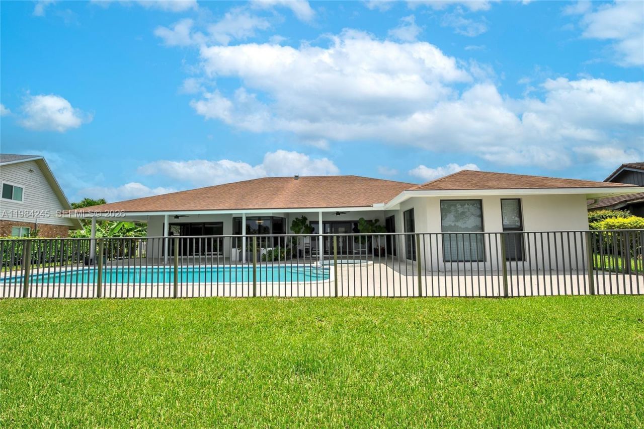 17611 Lake Park Rd , Boca Raton, FL 33487 Photo