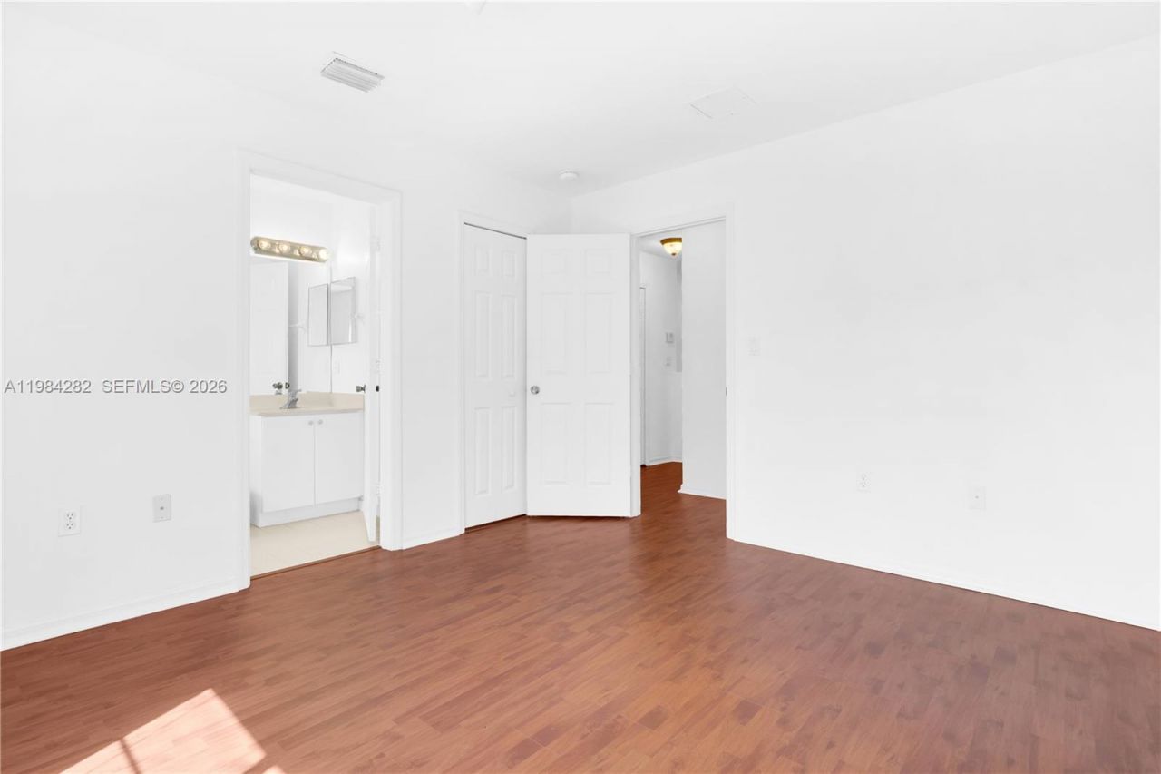 22911 SW 88th Pl, Unit 9-21, Cutler Bay, FL 33190 Photo