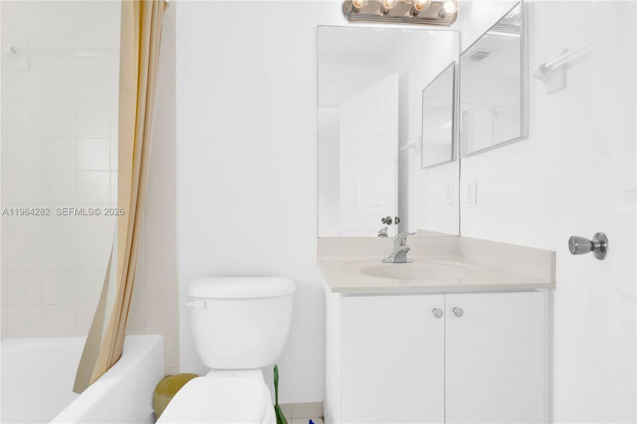 22911 SW 88th Pl, Unit 9-21, Cutler Bay, FL 33190 Photo