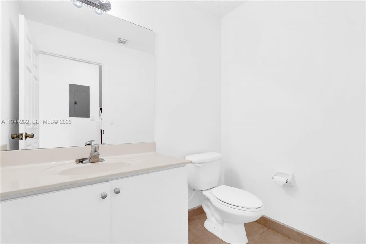 22911 SW 88th Pl, Unit 9-21, Cutler Bay, FL 33190 Photo