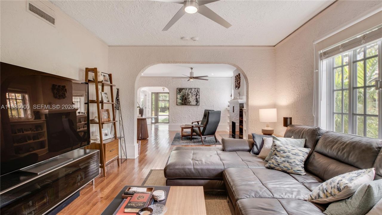 1147 Sorolla Ave , Coral Gables, FL 33134 Photo