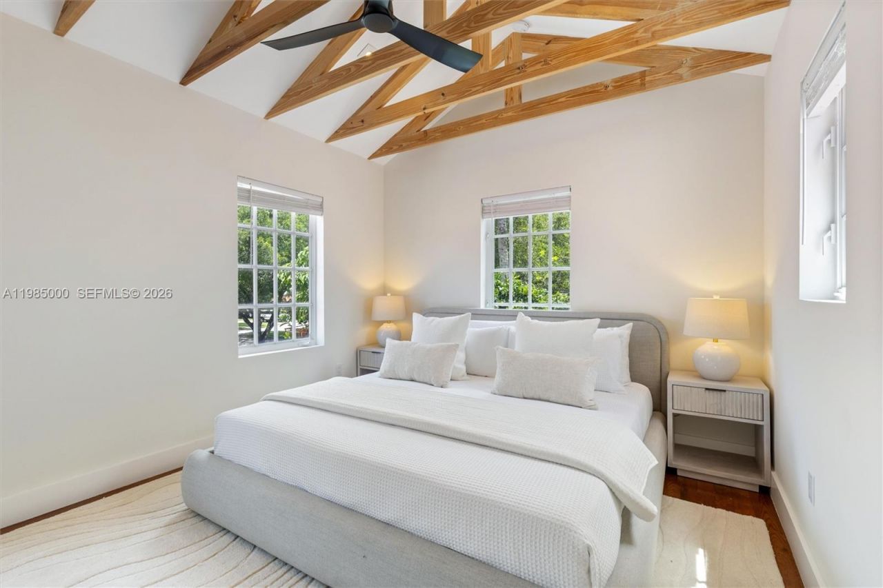1147 Sorolla Ave, Coral Gables, FL 33134 Photo