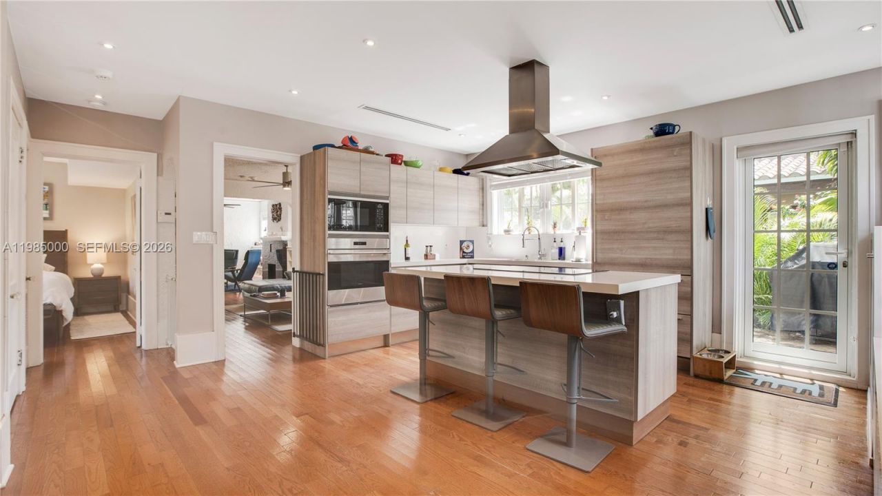 1147 Sorolla Ave , Coral Gables, FL 33134 Photo