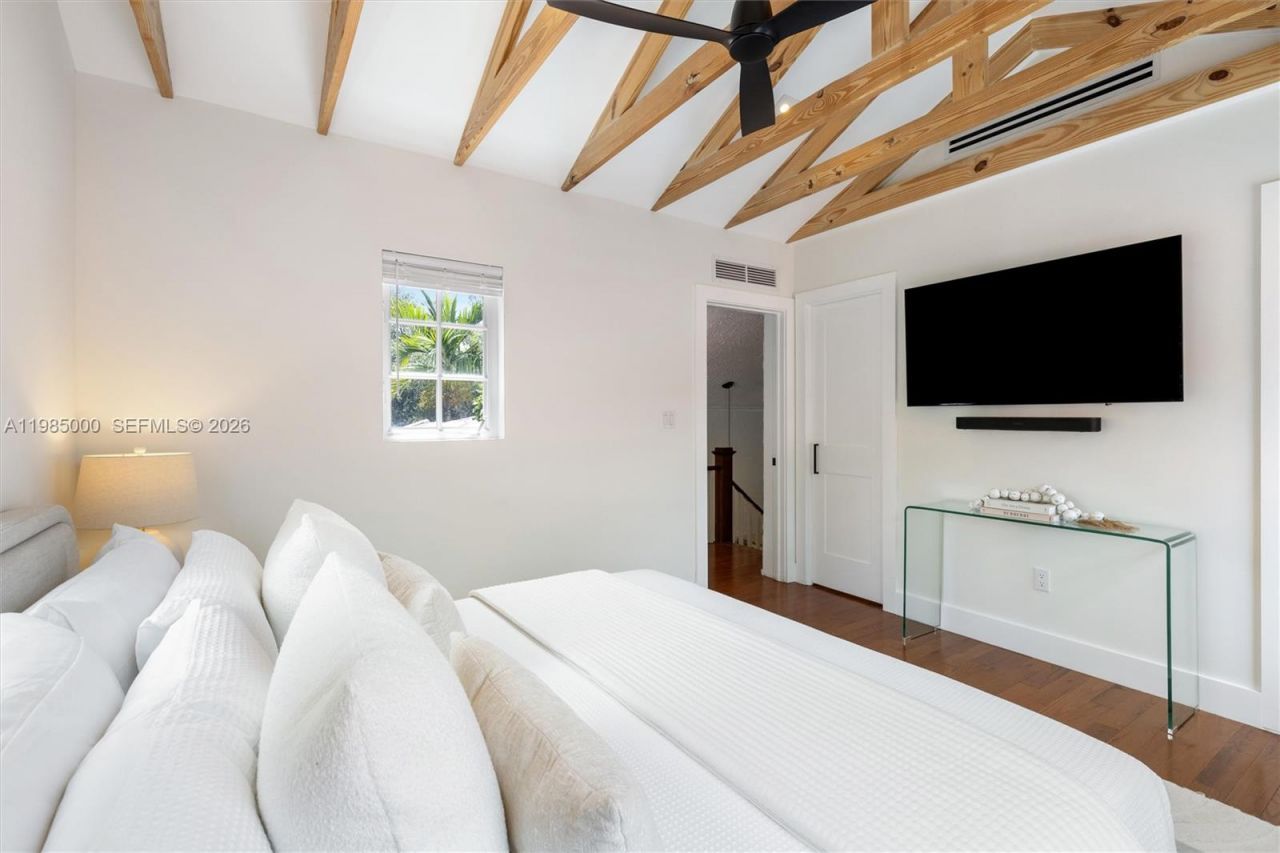 1147 Sorolla Ave, Coral Gables, FL 33134 Photo