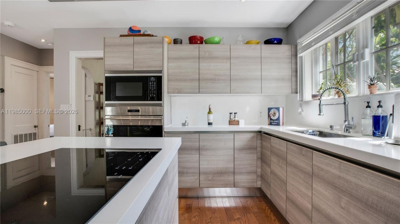 1147 Sorolla Ave , Coral Gables, FL 33134 Photo