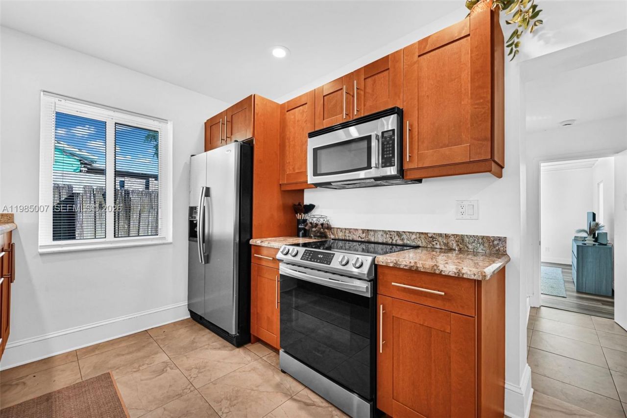 1328 N Andrews Ave, Fort Lauderdale, FL 33311 Photo