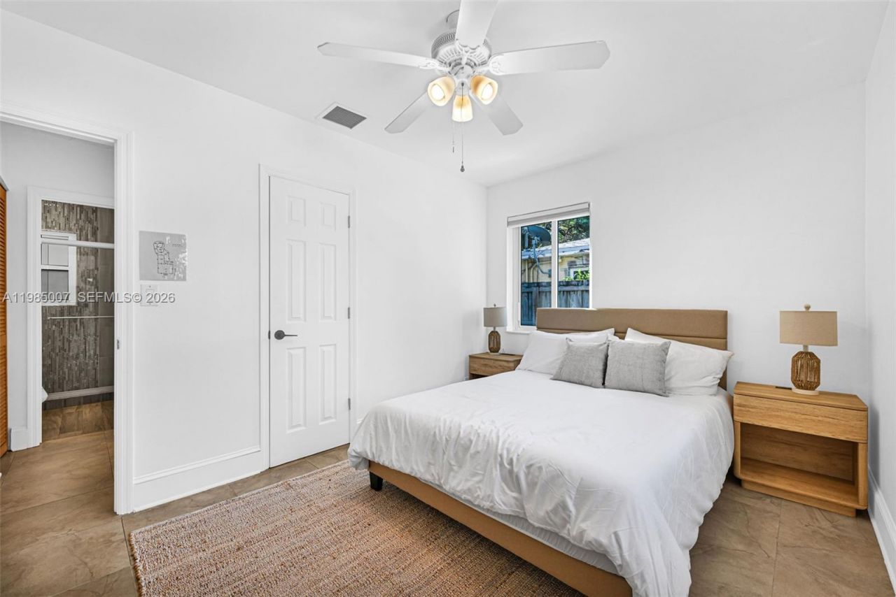 1328 N Andrews Ave, Fort Lauderdale, FL 33311 Photo
