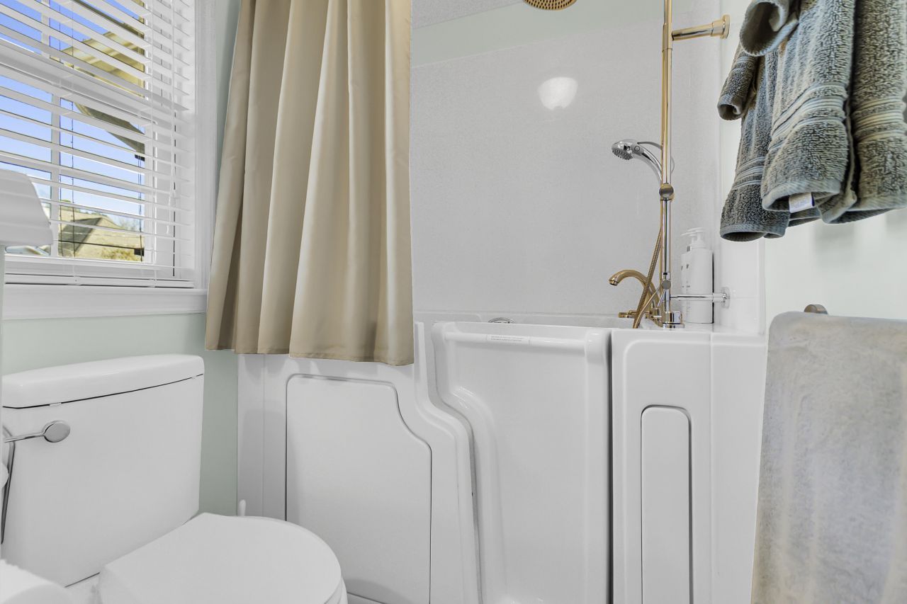 10 Hunters Forest Drive Photo 34