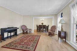 10 Hunters Forest Drive photo 4