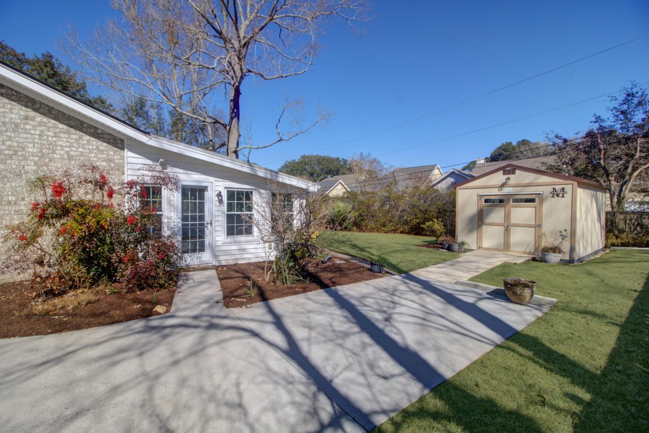 10 Hunters Forest Drive Photo 41