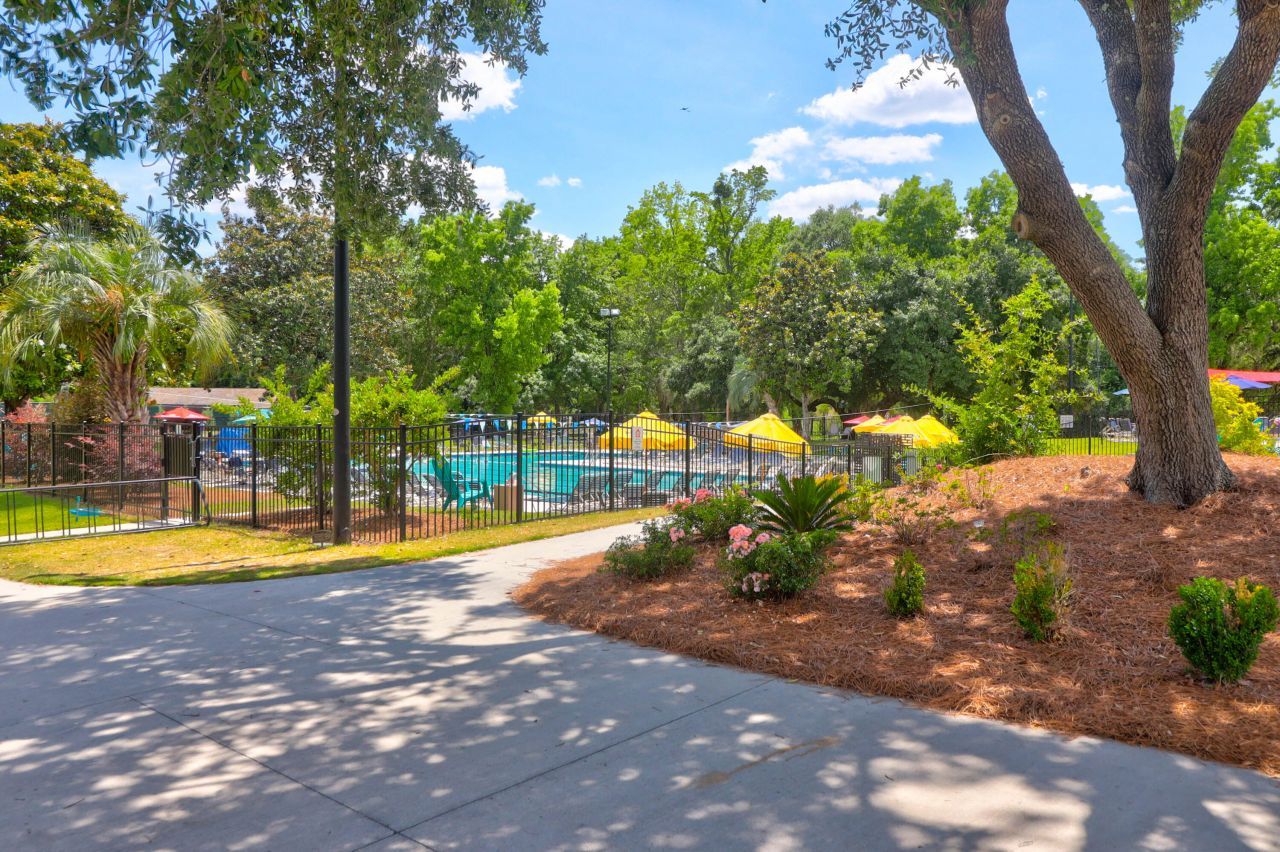 10 Hunters Forest Drive Photo 51