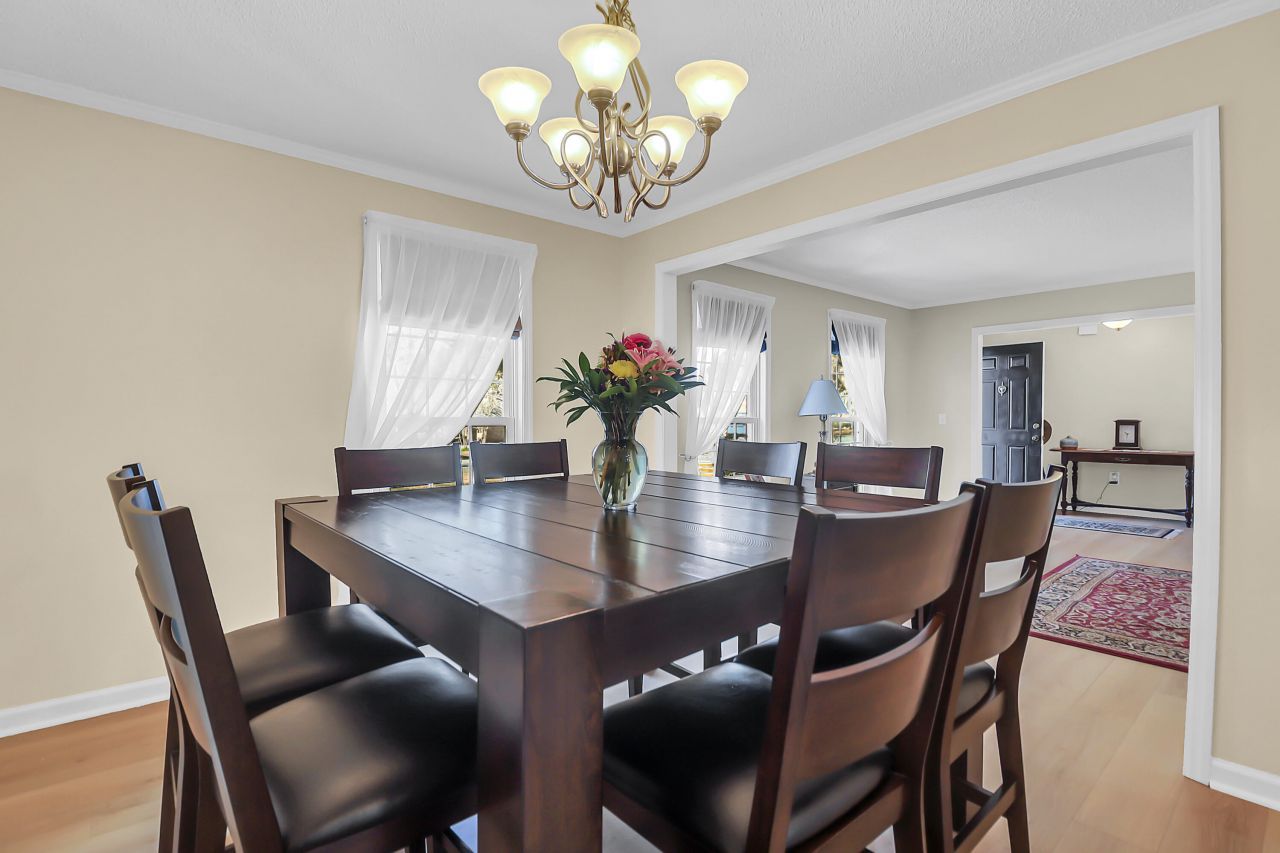 10 Hunters Forest Drive Photo 7