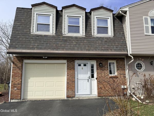 120 Donna Lynn Drive, East Greenbush, NY 12061