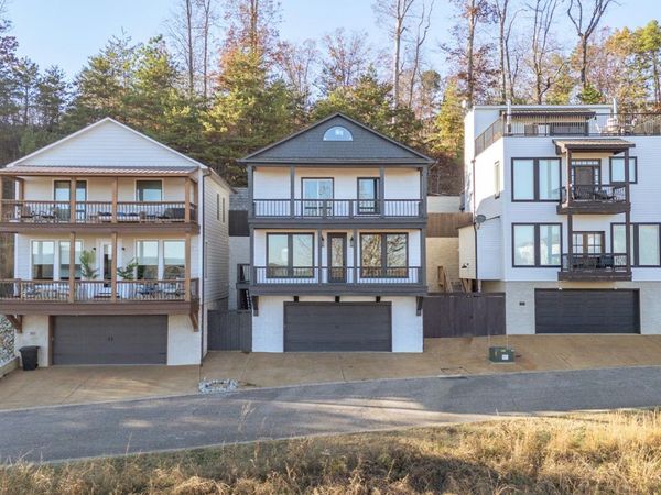 357 HIGH POINTE DR, Savannah, TN 38372