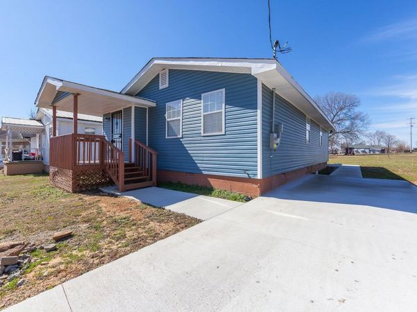 115 CARSON ST, Jackson, TN 38301