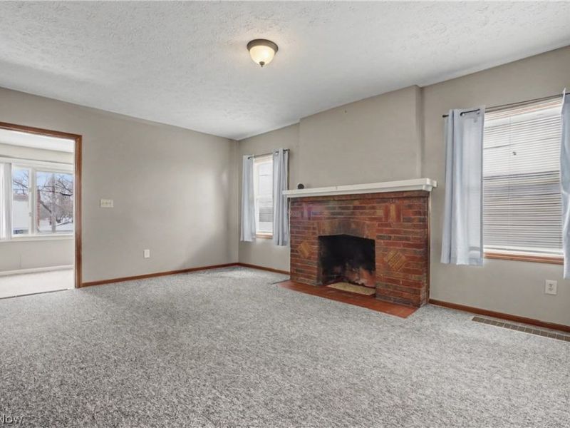 406 Moody Street, Akron, OH 44305 Photo 10