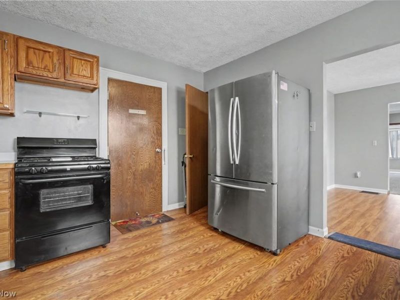 406 Moody Street, Akron, OH 44305 Photo 18