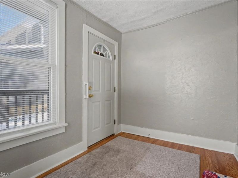 406 Moody Street, Akron, OH 44305 Photo 8