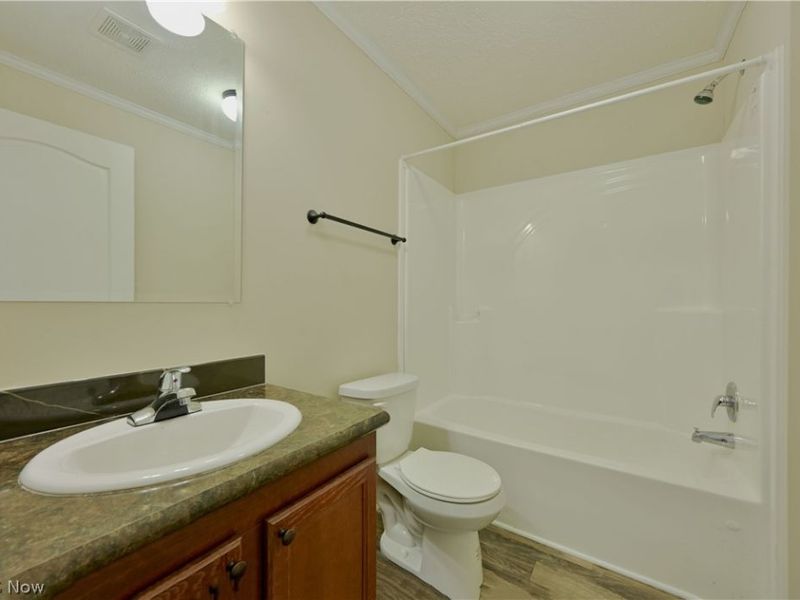 29 Carl Lane, Olmsted Township, OH 44138 Photo 18