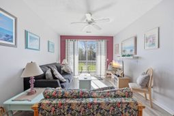 628 River Oaks Dr. photo 4