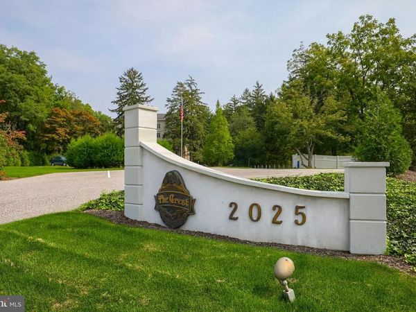 2025 S QUEEN STREET , Unit 232, YORK, PA 17403