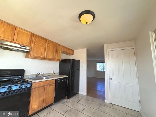 819 CREEK ROAD , Unit B, BELLMAWR, NJ 08031