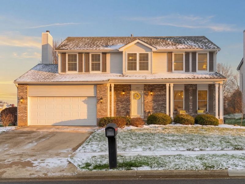 498 Beaverbrook Drive, Columbus, OH 43230 Photo 2