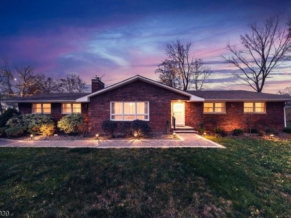 304 River Rd, East Hanover, NJ 07936