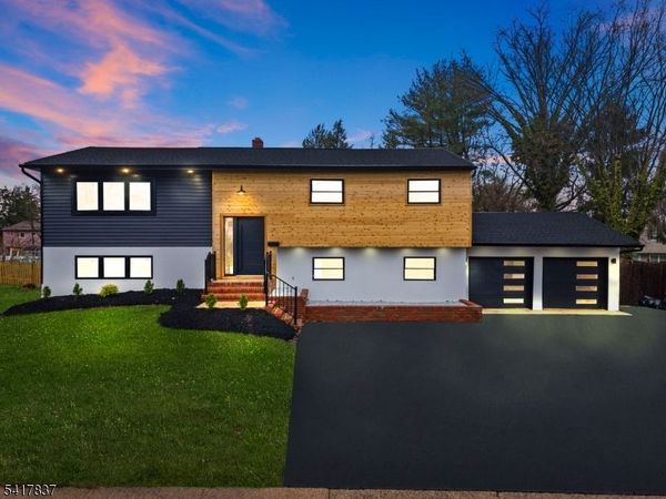 12 Barker Rd, Franklin, NJ 08873